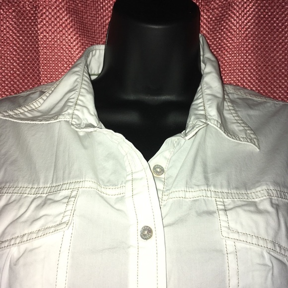 Tommy Hilfiger Button-Down Blouse - Picture 3 of 7